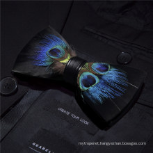 Factory Outlet 100% Hand-Made Natural Feather+PU Men′s Bow Tie Popular